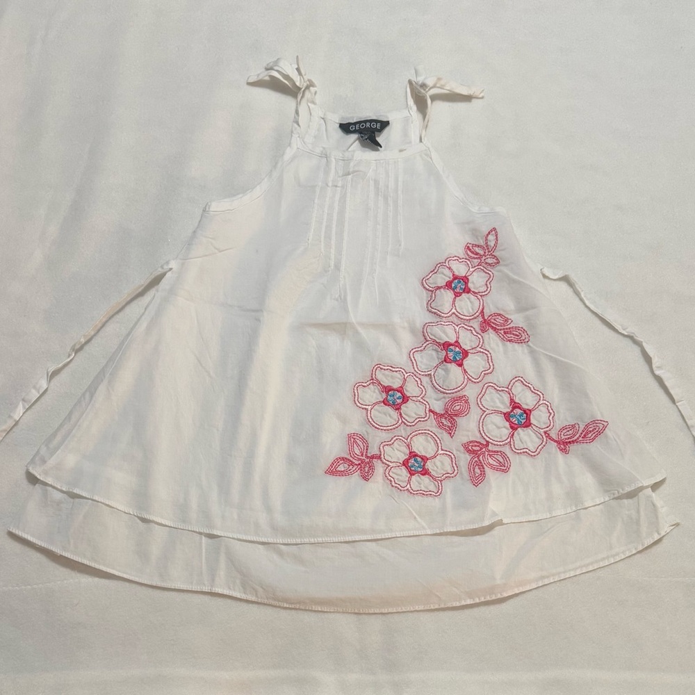 White Spaghetti dress with pink embroidered